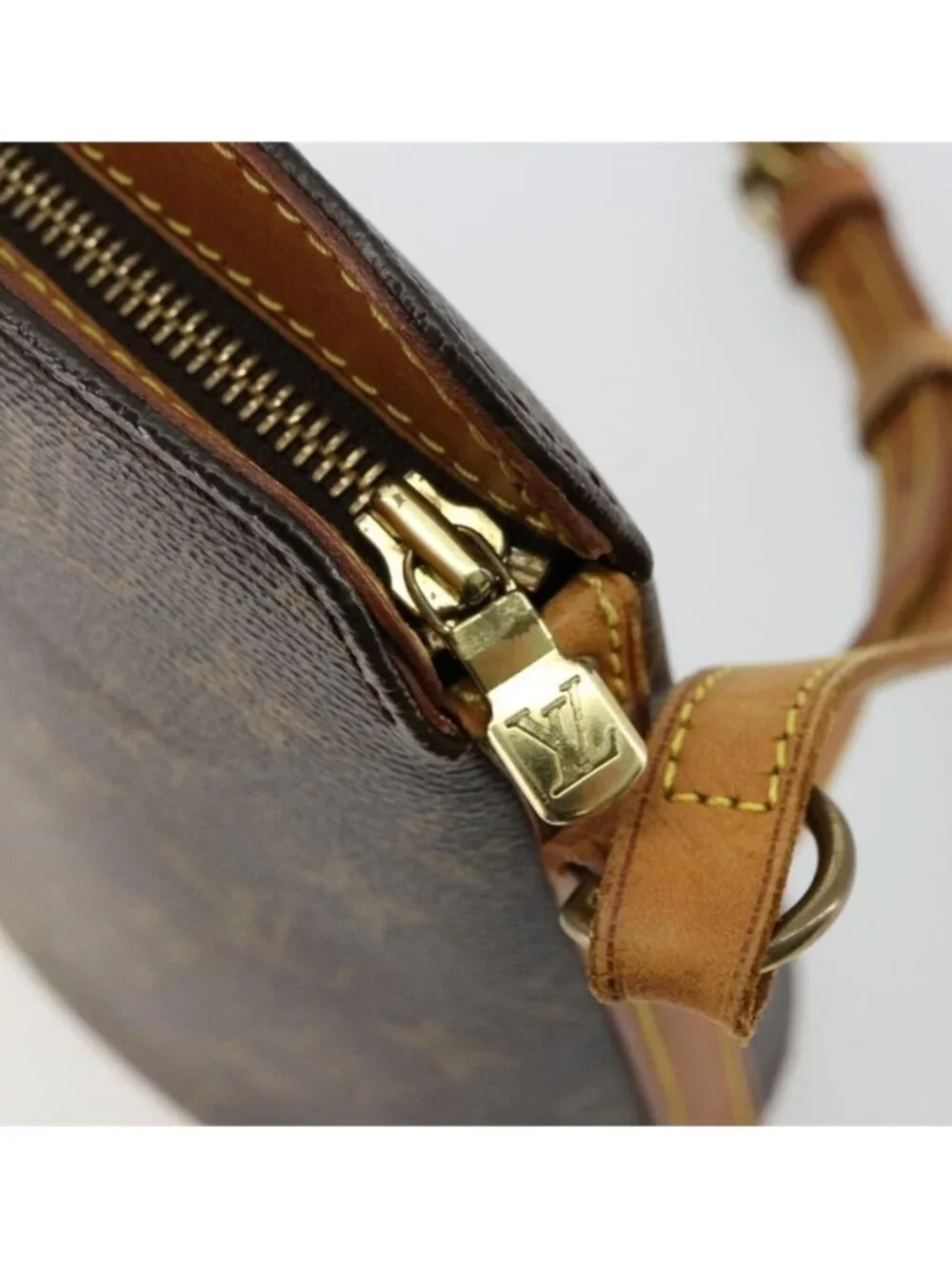 Authentic LOUIS VUITTON Monogram Drouot Shoulder Shoulder Bag M51290 LV